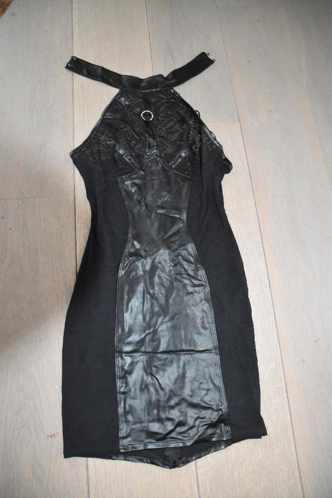 Kleedje Catanzaro, Vêtements | Femmes, Vêtements Femmes Autre, Comme neuf, Envoi