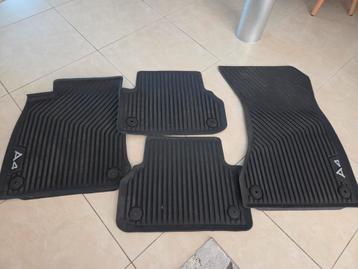 Tapis Origine Audi A4 B9 Caoutchouc, Enlèvement, Utilisé, Audi