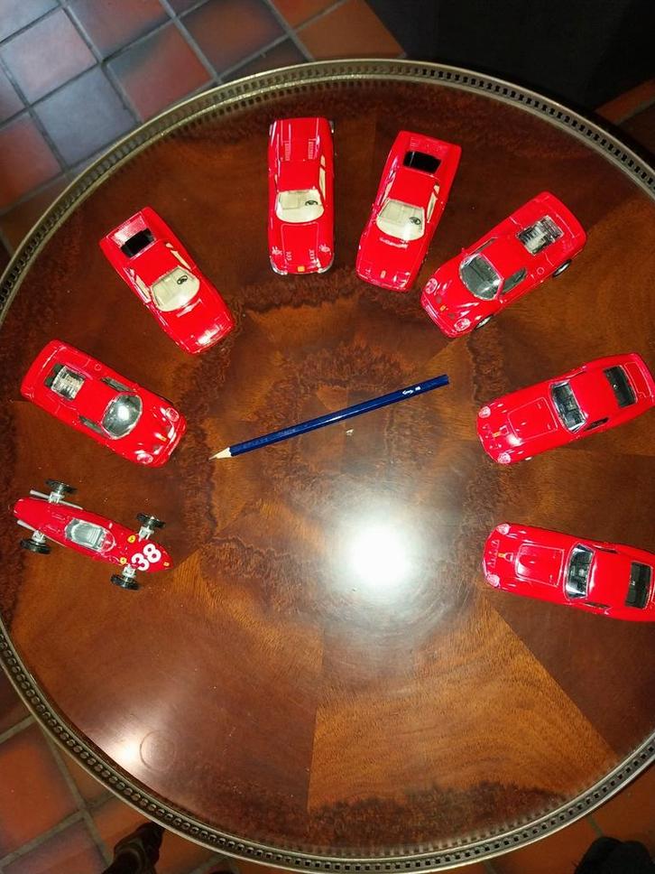 Ferrari Maisto Shell 8 autos, Verzamelen, Automerken, Motoren en Formule 1, Zo goed als nieuw, Auto's, Ophalen of Verzenden