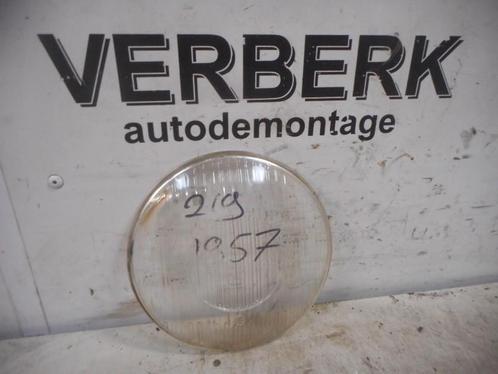 KOPLAMPGLAS RECHTS Mercedes-Benz Ponton (W105) (01-1957/-), Auto-onderdelen, Verlichting, Mercedes-Benz, Gebruikt