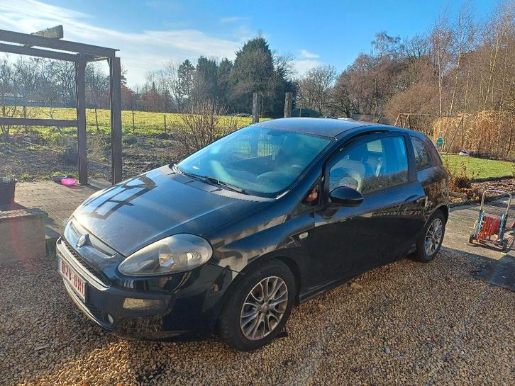 Punto-auto, Auto's, Fiat, Particulier, Punto, Centrale vergrendeling, Elektrische ramen, Radio, USB, Diesel, Euro 4, Berline, 3 deurs