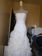 Robe de mariée excellente qualité de tissu et finitions, Vêtements | Femmes, Porté, Enlèvement ou Envoi, Robe de mariée