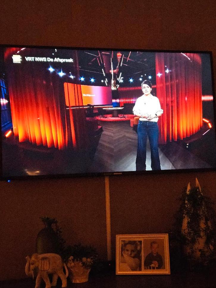 Tv 65 inch, Audio, Tv en Foto, Televisies, Gebruikt, LED, 100 cm of meer, Full HD (1080p), Overige merken, Smart TV, Ophalen