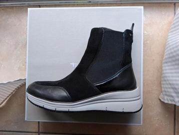 Tamaris leren dameslaarzen in nieuwe staat p38  beschikbaar voor biedingen