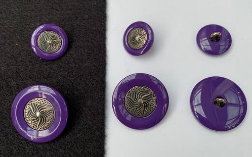 Groene metalen hartknopen - 18 mm en 27 mm, Hobby en Vrije tijd, Naaien en Fournituren, Nieuw, Ophalen of Verzenden