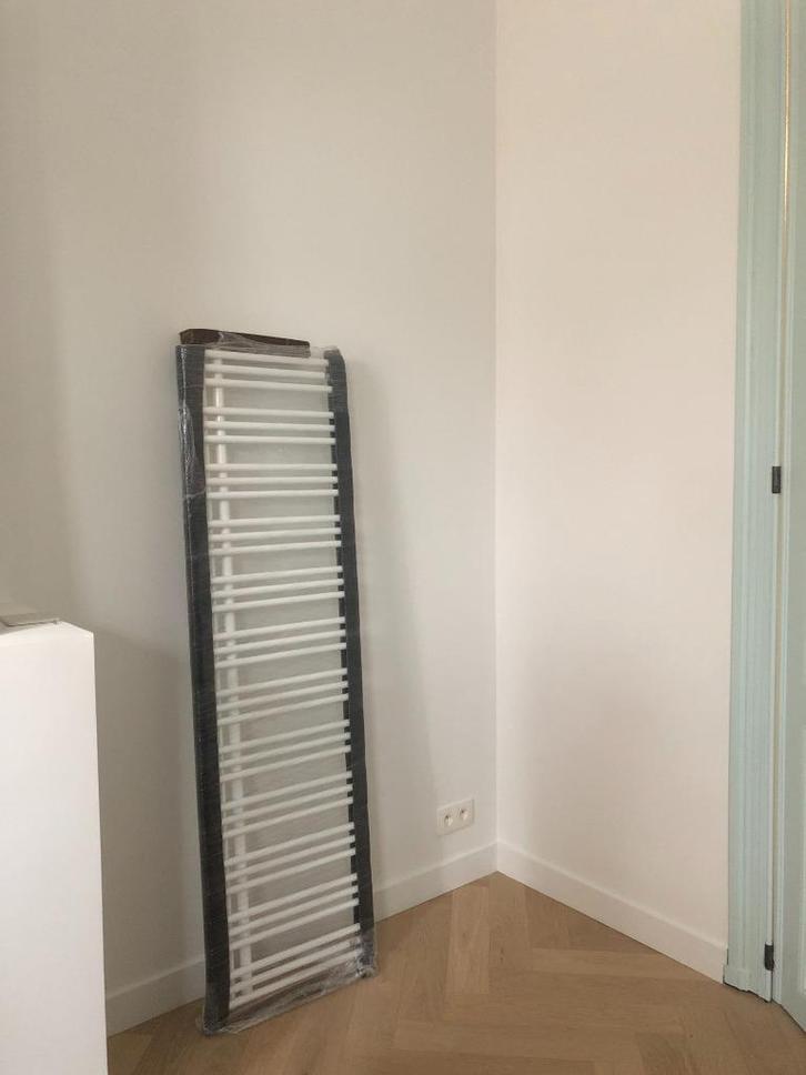 Handdoekendroger hydraulisch, Huis en Inrichting, Badkamer | Badkamermeubels, Nieuw, Overige typen, 150 tot 200 cm, 50 tot 100 cm