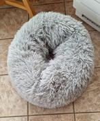 Fluffy nest, Dieren en Toebehoren, Hondenmanden, Ophalen, Nieuw, Pluche