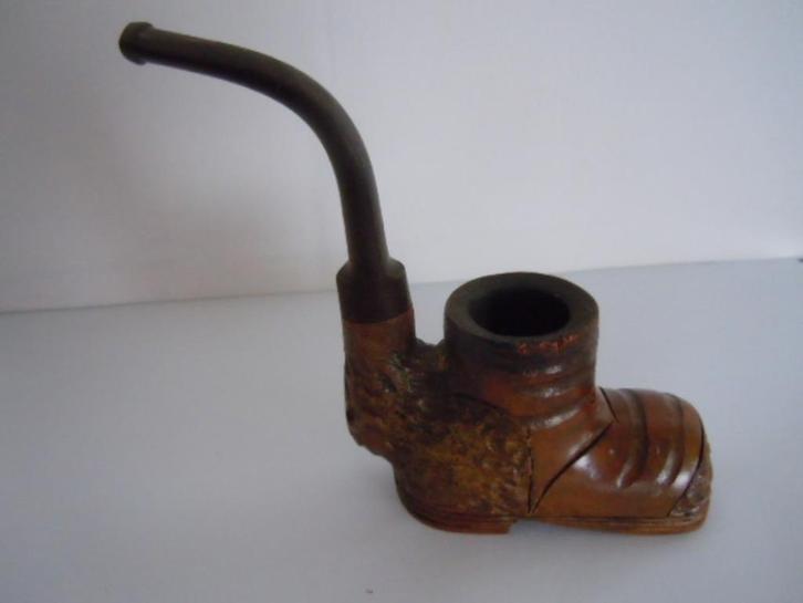 Oude Pijp tabakspijp - hout schoenvorm getekend Real Briar, Verzamelen, Rookartikelen, Aanstekers en Luciferdoosjes, Gebruikt