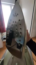 Stoomgenerator, Elektronische apparatuur, Ophalen, Zo goed als nieuw, Strijkijzer met snoer
