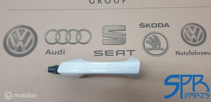 GOLF 7 LC9A KEYLESS Deurgreep Linksvoor GREEP 5G0837205Q, Auto-onderdelen, Klein materiaal, Volkswagen, Gebruikt, Ophalen of Verzenden