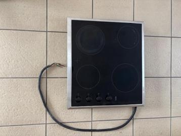 elektrisch fornuis beschikbaar voor biedingen