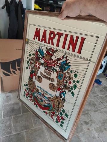 Martini spiegel antiek  beschikbaar voor biedingen