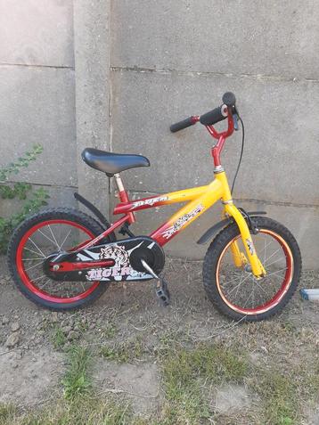 Jongensfiets 16 inch. beschikbaar voor biedingen