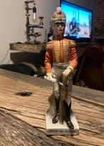 Frans vintage porseleinen beeldje 'Officier des Hussards', Ophalen of Verzenden, Zo goed als nieuw