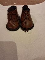 Une paire de Chaussures miniatures à lacets., Enlèvement, Neuf