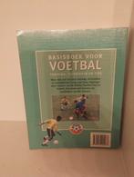 Basisboek voor voetbal - training, technieken en tips, Ophalen, Zo goed als nieuw, Balsport