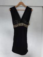 Gold Black Dress, Enlèvement ou Envoi, Comme neuf, Taille 38/40 (M), Au-dessus du genou