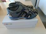 Chaussures garçon, Kinderen en Baby's, Kinderkleding | Schoenen en Sokken, Ophalen, Schoenen, Nieuw, Jongen