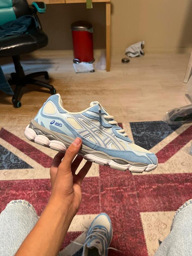 ASICS Gel nyc artics sky–Maat 43, Kleding | Heren, Schoenen, Nieuw, Sneakers, Blauw, Ophalen of Verzenden