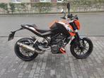 KTM Duke 125 - Akrapovic uitlaat - slechts 6500km, Particulier, 125 cc