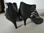 Black pumps size 38, Comme neuf, Noir, Escarpins, Enlèvement ou Envoi