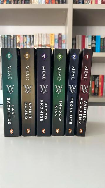 Richelle Mead - The Vampire Academy serie, Enlèvement ou Envoi, Comme neuf
