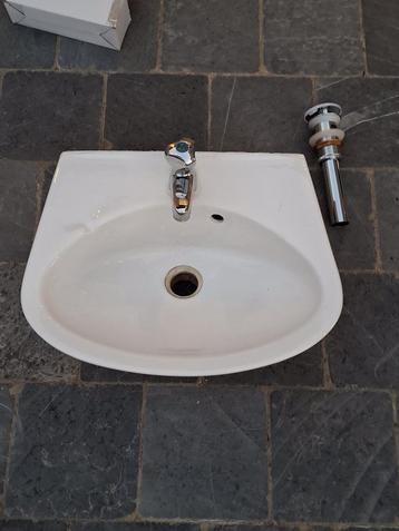 lavabo beschikbaar voor biedingen