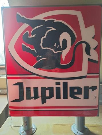 Lichtreclame beschikbaar voor biedingen