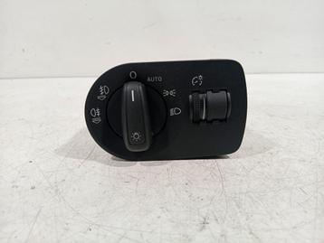 LICHTSCHAKELAAR Audi Q3 (8UB / 8UG) (04058100250189) beschikbaar voor biedingen