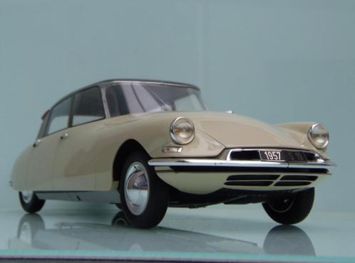 Citroën ds 19 1:12 premium classixxs, Hobby en Vrije tijd, Modelauto's | 1:5 tot 1:12, Zo goed als nieuw, Auto, 1:9 t/m 1:12, Ophalen