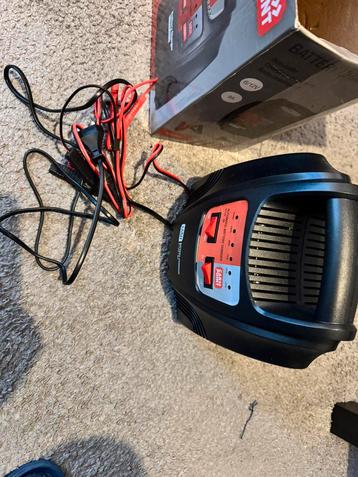 Chargeur batterie voiture, Ophalen of Verzenden, Zo goed als nieuw
