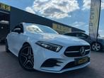 MERCEDES A180D AMG LINE AUTOMATIQUE*GARANTIE 12MOIS*, Auto's, Mercedes-Benz, 4 cilinders, Alcantara, Wit, Bedrijf