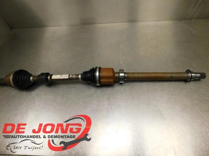 Aandrijfas rechts-voor van een Mercedes Citan, Auto-onderdelen, Remmen en Aandrijving, Mercedes-Benz, Gebruikt, 3 maanden garantie