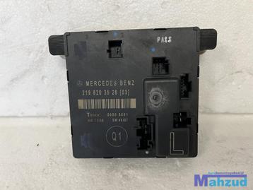 MERCEDES CLS C219 LINKS achter deurvergrendelings module 219 beschikbaar voor biedingen