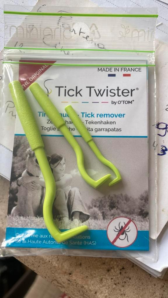 Tire-tique pour chien et chat 3 tailles NEUF, Animaux & Accessoires, Accessoires pour chats, Neuf, Enlèvement ou Envoi