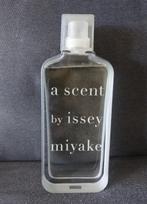 Giant Dummy A Scent Issey Miyake, Ophalen, Zo goed als nieuw, Overige typen, Gevuld