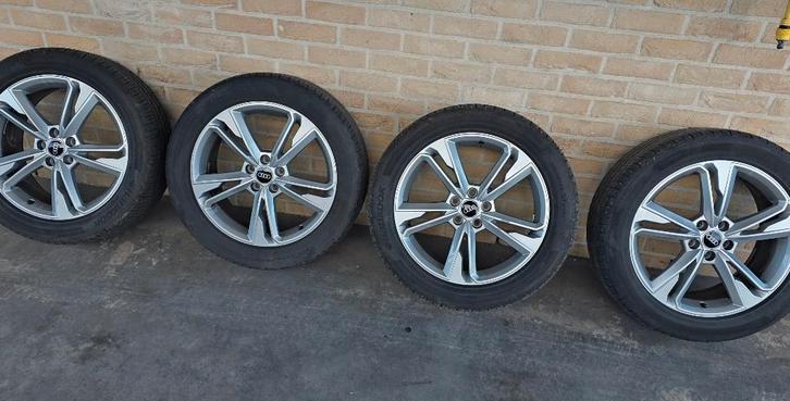 Audi Q3 sportback 235 50 19 velgen, Auto-onderdelen, Banden en Velgen, Banden en Velgen, Zomerbanden, 19 inch, 235 mm, Personenwagen