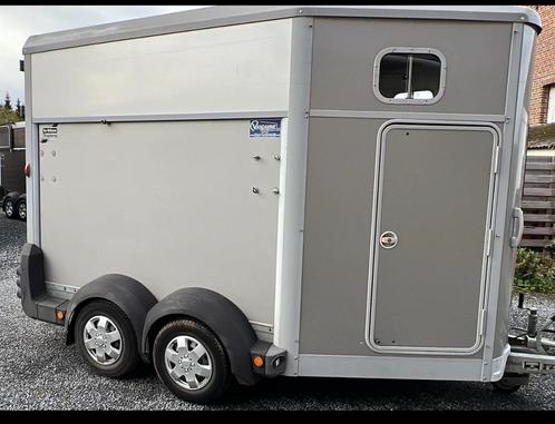 Ifor williams HB 511 deluxe. zadelkamer 2018, Dieren en Toebehoren, Paarden en Pony's | Trailers en Aanhangwagens, Gebruikt, 2-paards trailer