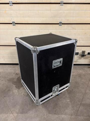 Grote 19 inch flightcase voor dj apparatuur. beschikbaar voor biedingen
