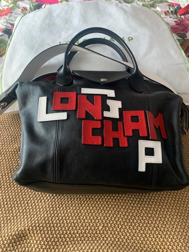 Sac Longchamp, Bijoux, Sacs & Beauté, Sacs | Sacs Femme, Comme neuf, Sac à main, Noir, Enlèvement ou Envoi