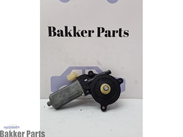 Raammotor Portier van een Volkswagen Phaeton, Auto-onderdelen, Carrosserie, Volkswagen, Gebruikt, 3 maanden garantie