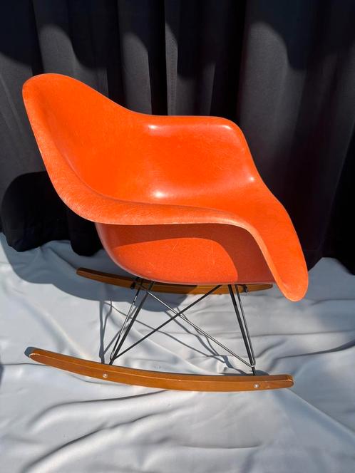 Eames - Herman Miller RAR schommelstoel - origineel ( Vitra, Huis en Inrichting, Stoelen, Gebruikt, Eén, Hout, Kunststof, Metaal