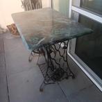 Singer tafel met marmer blad, Enlèvement ou Envoi