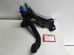 PEDALE D'EMBRAYAGE Renault Master III (FV) (01-2010/-), Autos : Pièces & Accessoires, Renault, Mevr. I. Hauben, Utilisé, Rue de l'Espoir 34 34
4030  GRIVEGNÉE, BE
