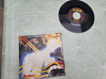 Vinyl single: Def Leppard beschikbaar voor biedingen