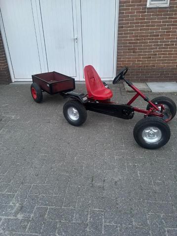gocarts   en kieper beschikbaar voor biedingen