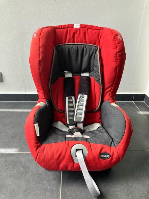 Autostoel Römer Trend Line rood, Kinderen en Baby's, Autostoeltjes, Gebruikt, Romer, 9 t/m 18 kg, Isofix, Slaapstand, Ophalen
