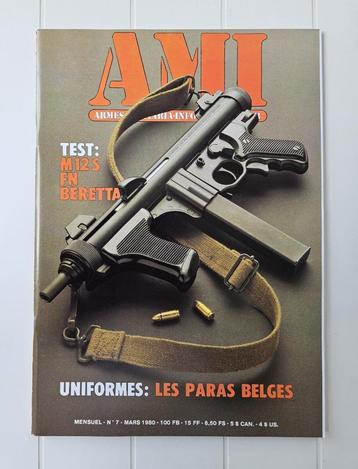 AMI magazine nr. 7 - Uniformen: Belgische parachutisten beschikbaar voor biedingen
