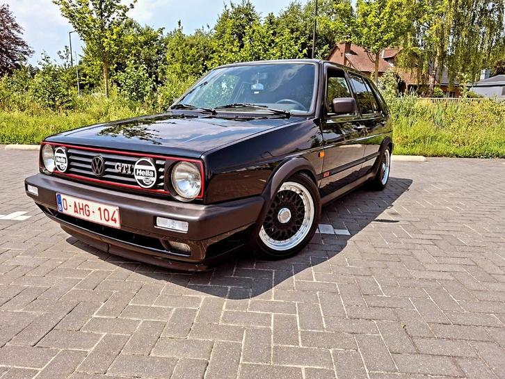 Volkswagen golf 2 GTI 8V '91, Auto's, Volkswagen, Particulier, Golf, Centrale vergrendeling, Benzine, 5 deurs, Zwart, Grijs, Ophalen