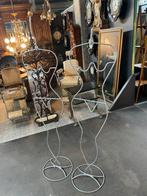 Mannequins, porte vetements ikea vintage 2 femmes, Maison & Meubles, Ikea, Info@ikea.be, Utilisé, Portemanteau sur pied